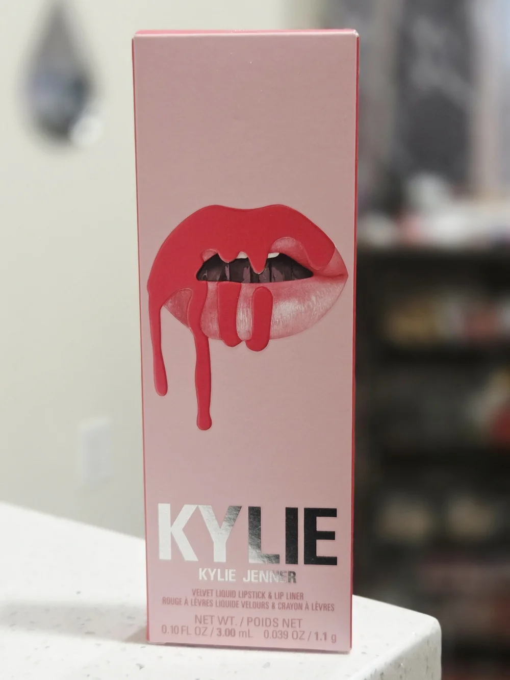 KYLIE Velvet Liquid Lipstick & Lip Liner - PARTY GIRL VELVET 203